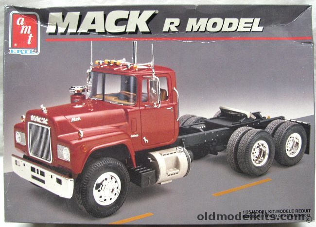 AMT 1/25 Mack R Model Semi Truck, 6129 plastic model kit